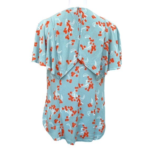 MAEVE by ANTHROPOLOGY Boho Style Cherry Print Top. Size 6 - Picture 4 of 6